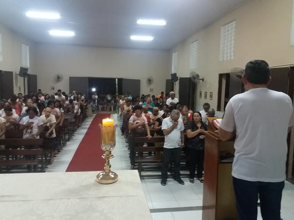 Católicos da Vila Chapadinha celebram São Francisco