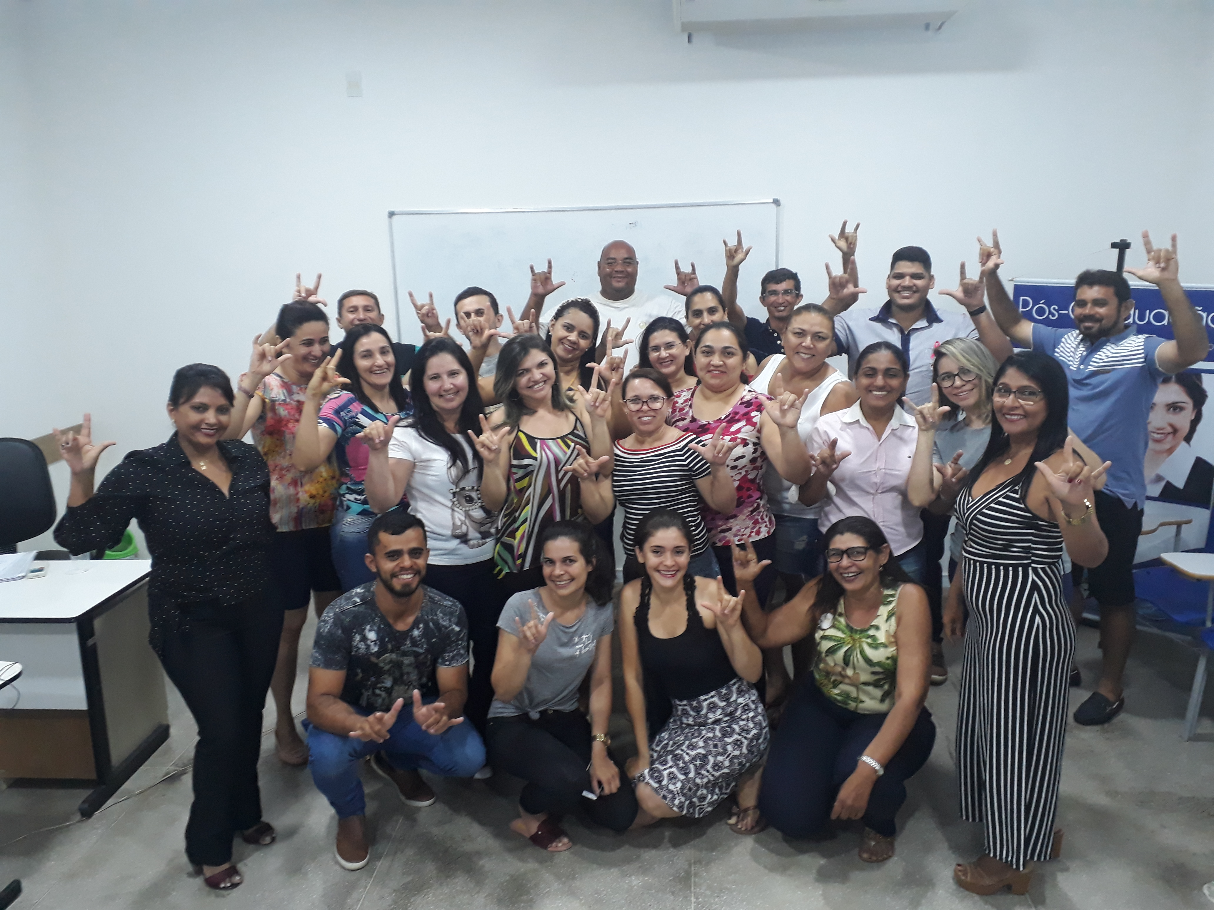 CDL apoia curso de Libras para colaboradores do comércio