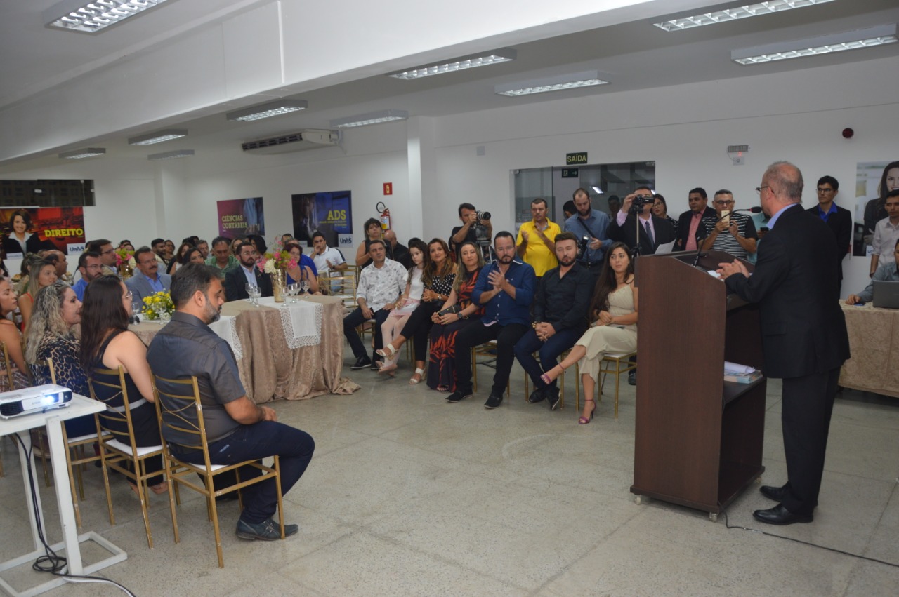 Faculdade Vale do Salgado vira Centro Universitário reconhecido pelo MEC