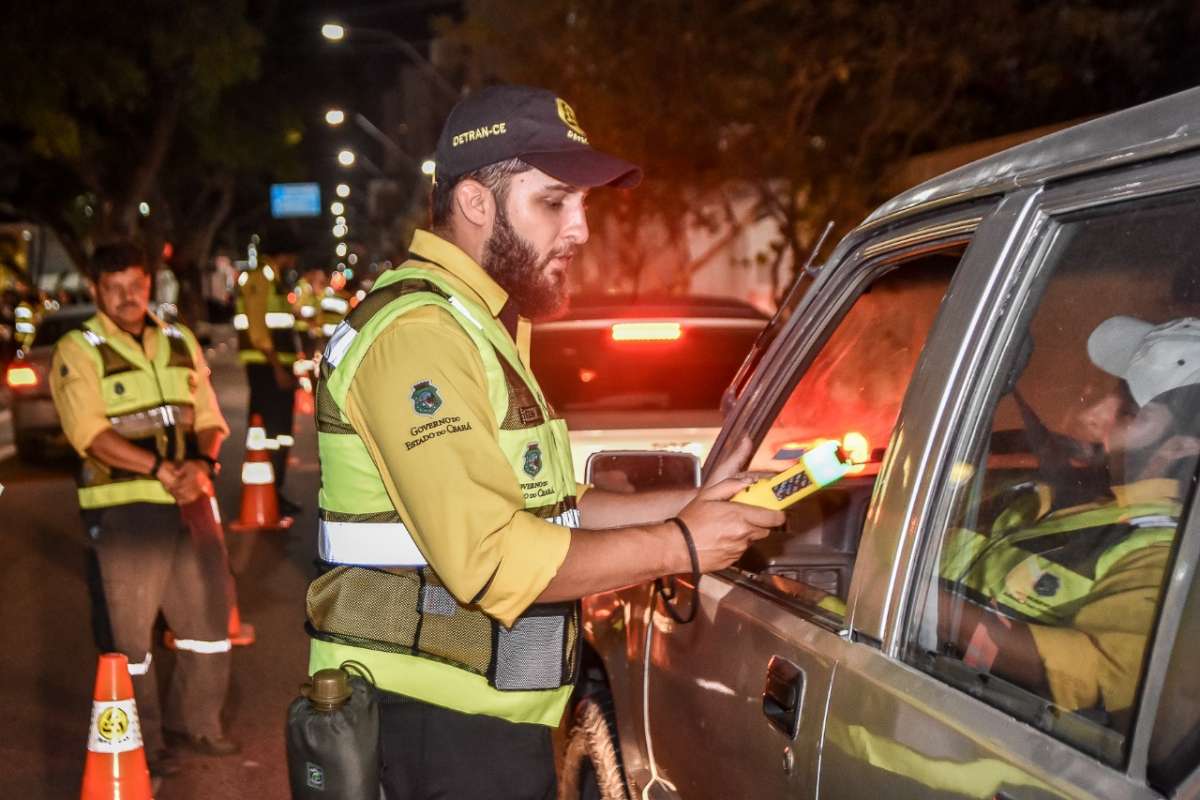 PRE e Detran reforçam fiscalização nas CEs durante o feriadão