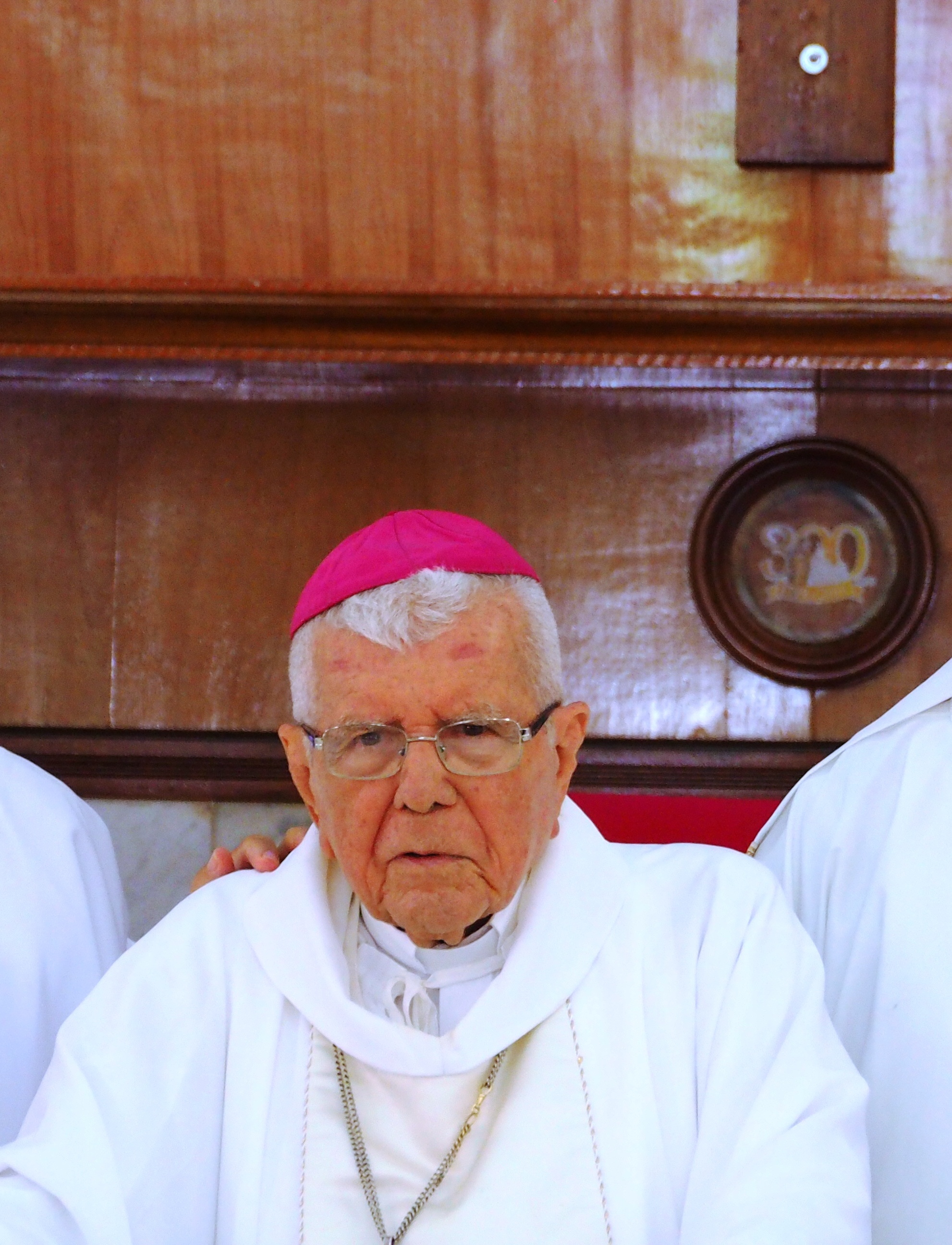 Com luto de 7 dias, diocese divulga nota sobre velório e sepultamento de Dom Mauro