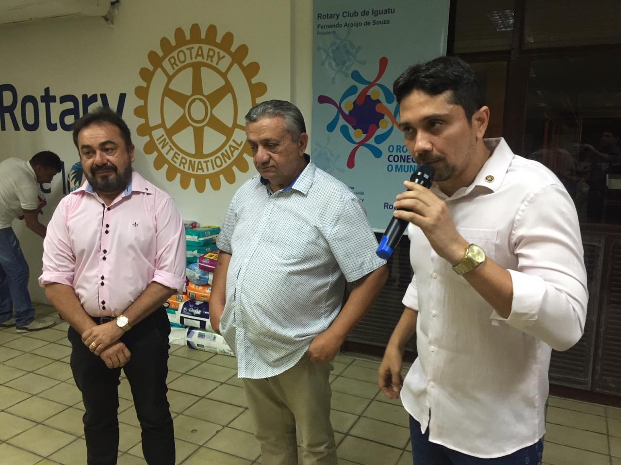 Rotary Club de Iguatu empossa novo sócio