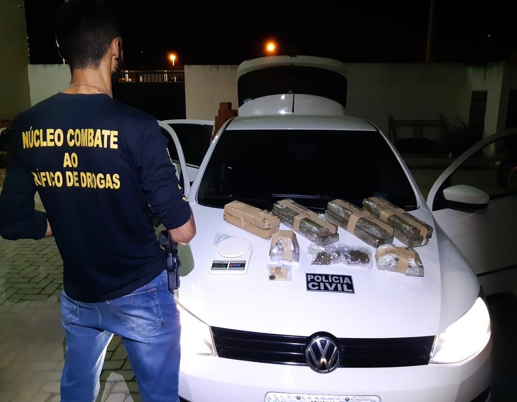 Avaliada em R$ 17 mil, polícia apreende 10 kg de maconha em Iguatu