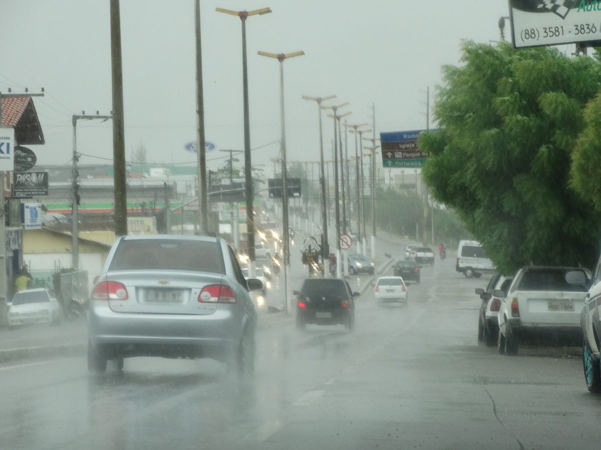 Iguatu registra maior volume de chuva no ano com 111 mm na zona rural