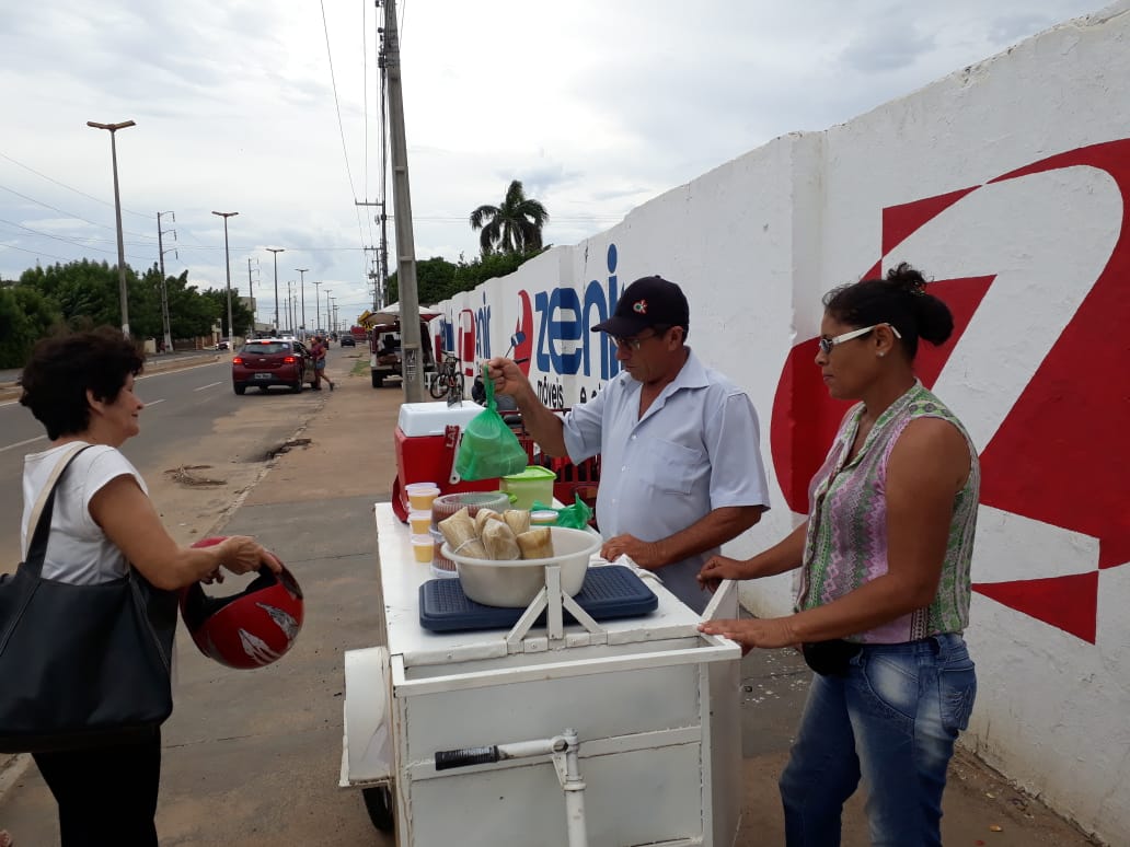 Comida de rua ganha adeptos e incrementa renda de autônomos