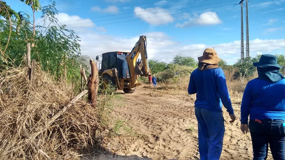 Poços ficam submersos e abastecimento hídrico é comprometido