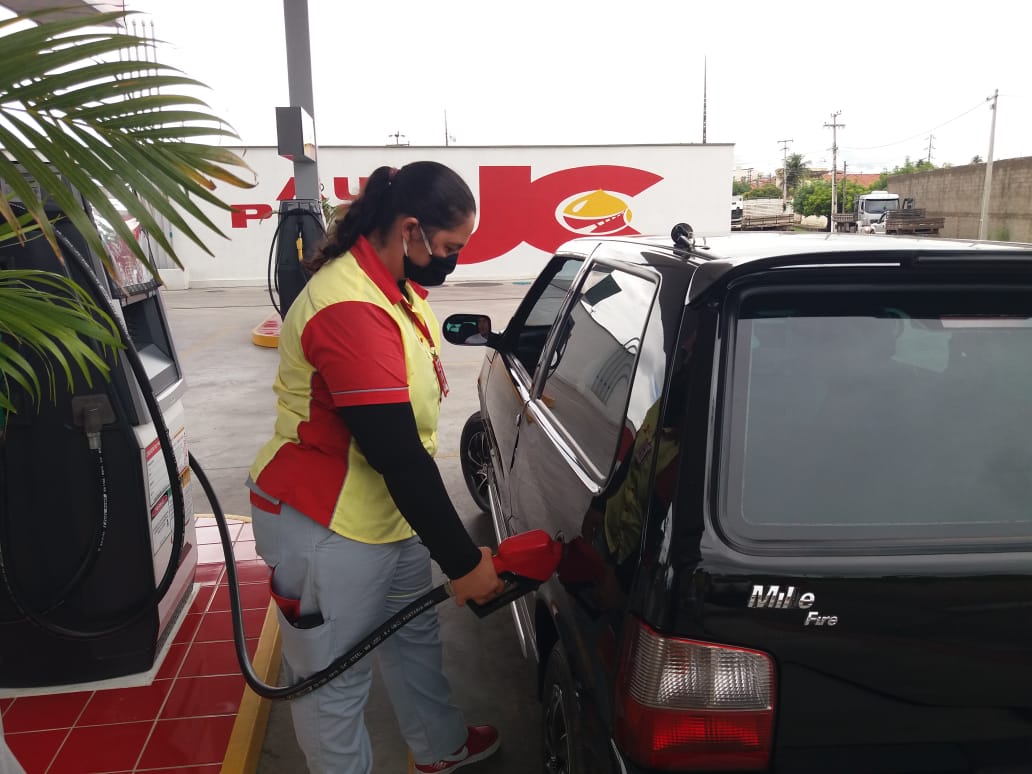 Preço médio da gasolina chega a R$ 4,28 em Iguatu