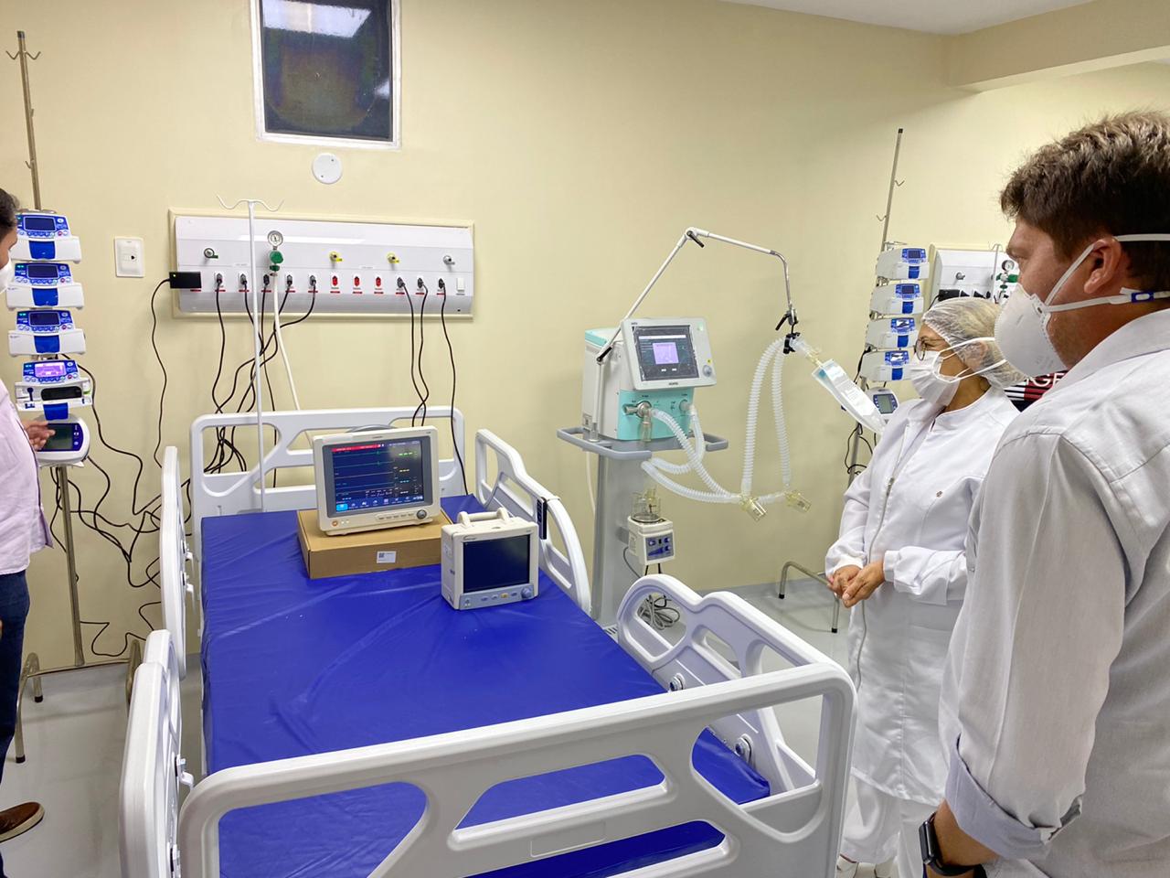 Hospital Regional de Iguatu recebe equipamentos para 10 UTIs