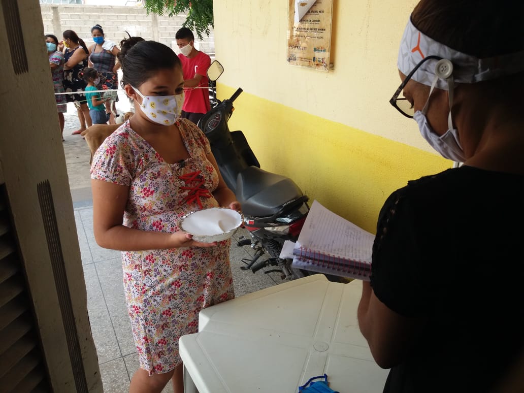 Cozinha Comunitária distribui mais de cem refeições diária