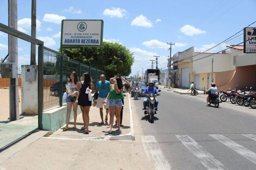 Resultado do IDEB mostra Escola Adauto Bezerra entre as que mais cresceu da Crede-16