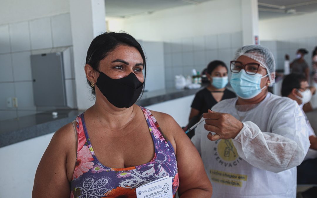 Iguatu adia vacinação para profissionais da educação