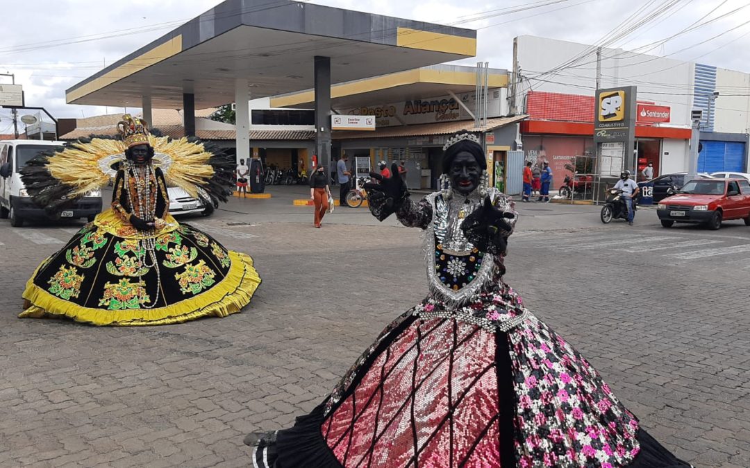 Maracatu Vozes da África retrata festas afro nas ruas de Iguatu