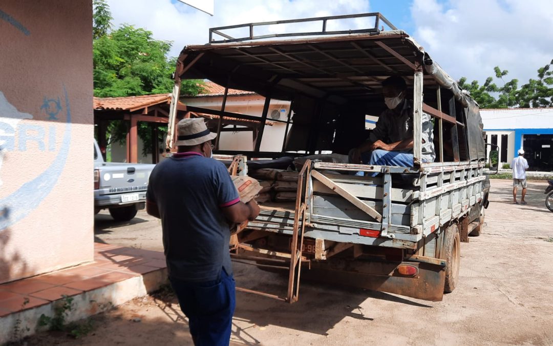 50 mil quilos de grãos são entregues em Iguatu pelo Hora de plantar