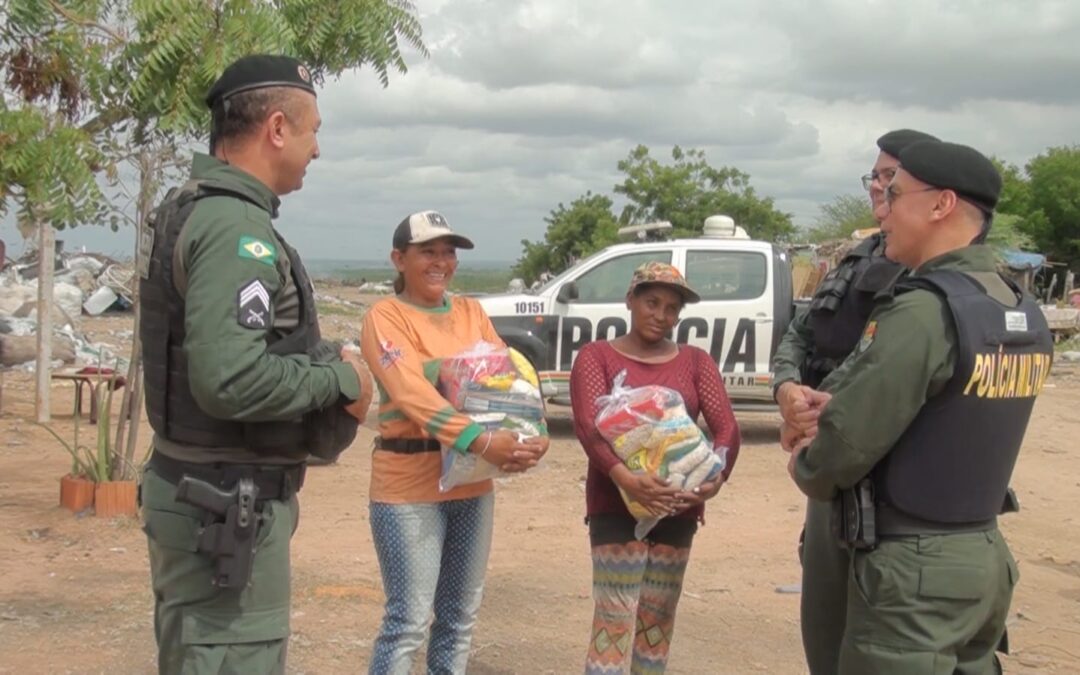 Ações sociais levam comida para quem tem fome