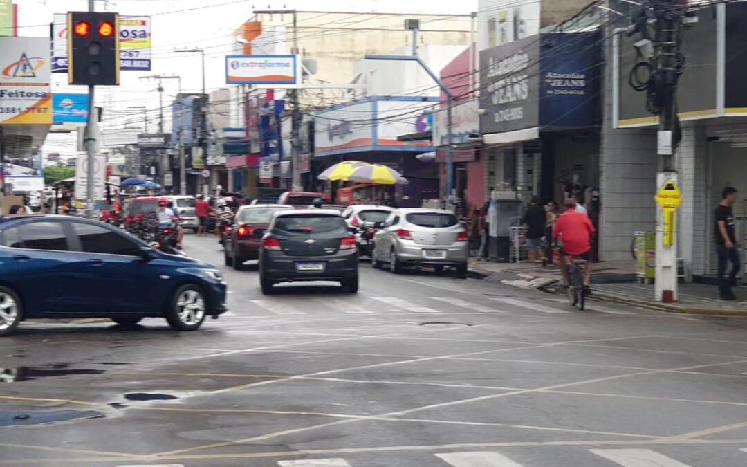 Saiba o que abre e o que fecha no Carnaval