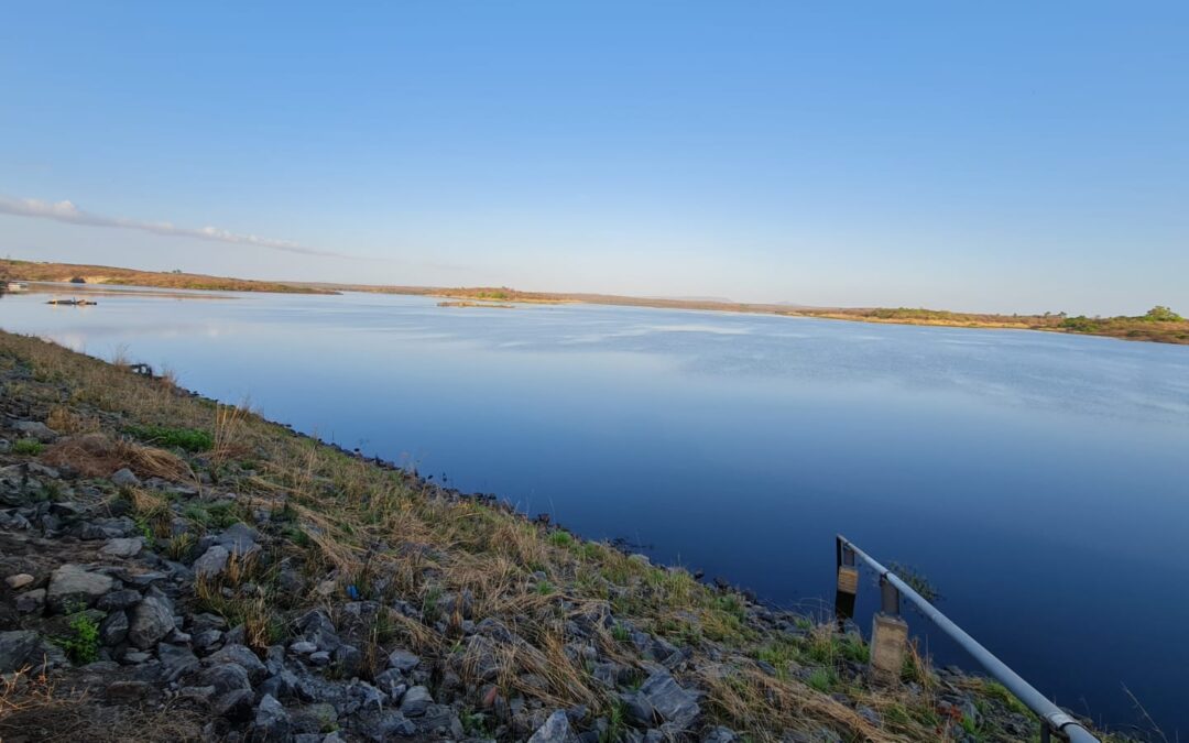 Altas temperaturas afetam reserva hídrica do açude Trussu