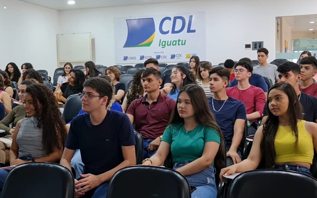 Estudantes se preparam para a prova do Enem