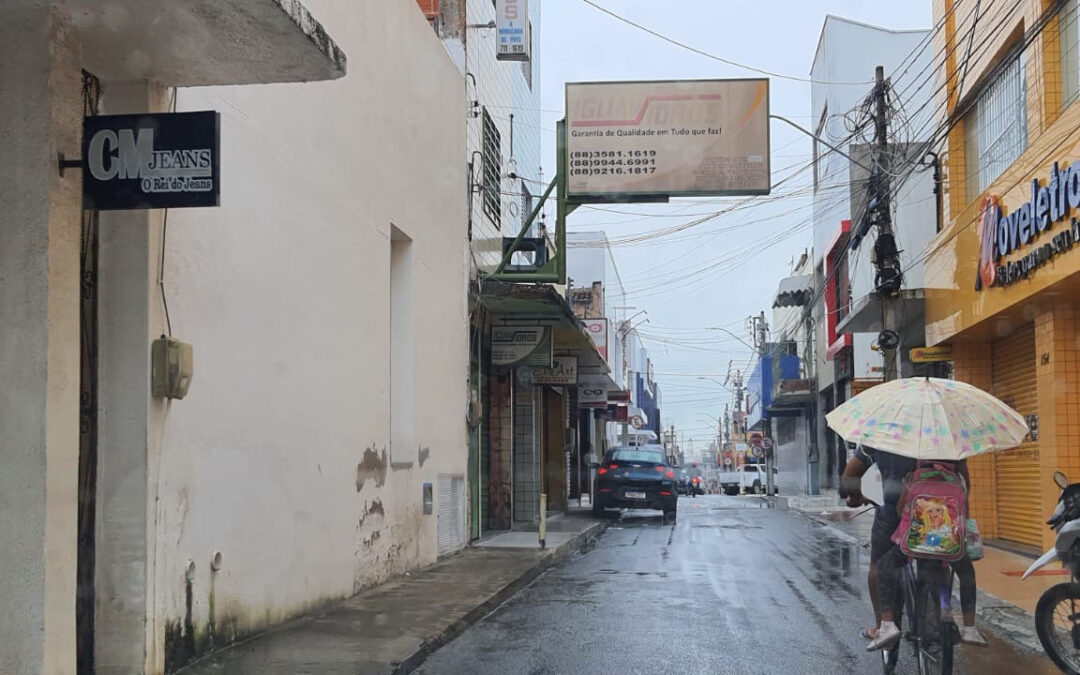 Iguatu recebe chuva após mais de 100 dias