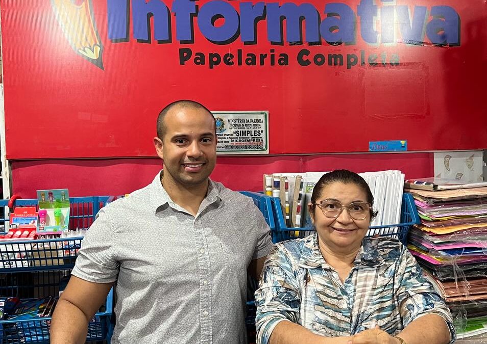 Papelaria Informativa é maior loja do segmento de material escolar e escritório do Centro-Sul do Ceará