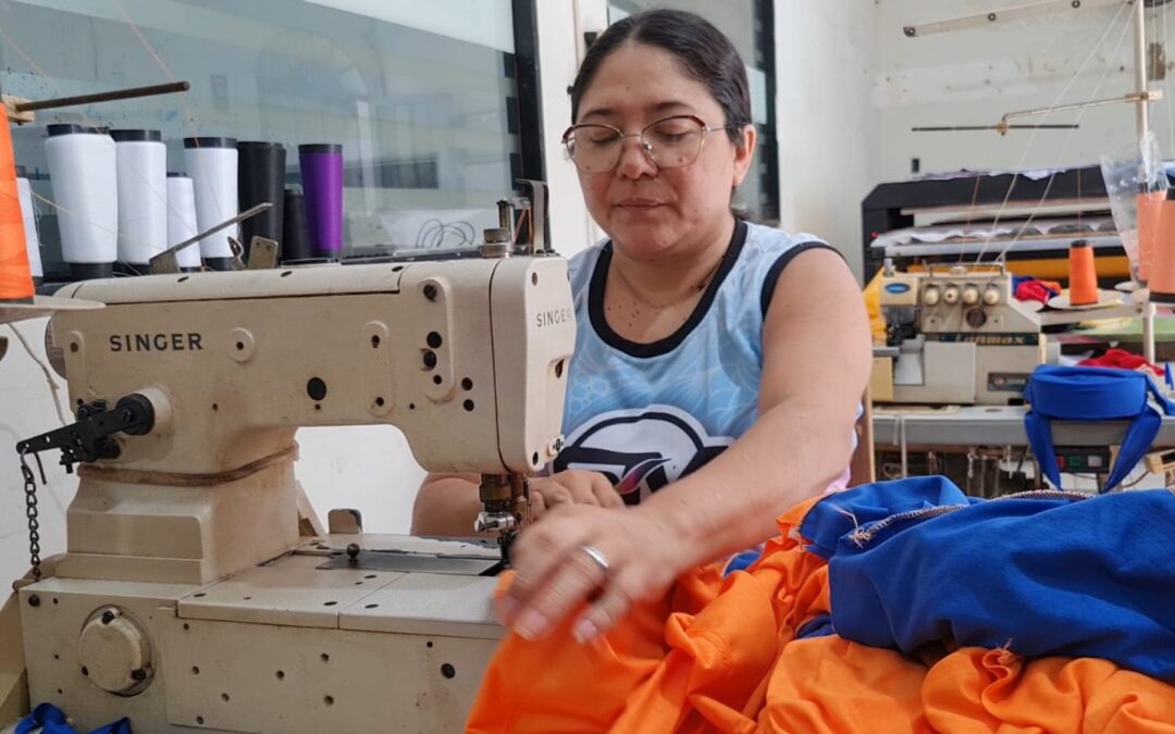 Fabricação de abadás para Carnaval movimenta serigrafias em Iguatu