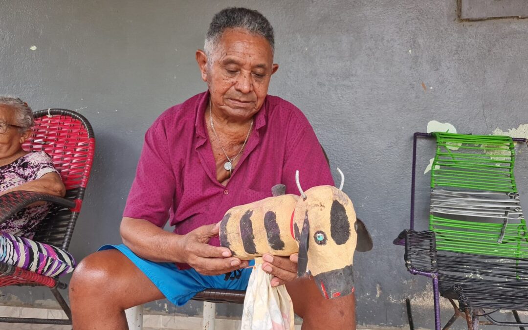 Seu Zai: “guardião dos bonecos de mamulengo”