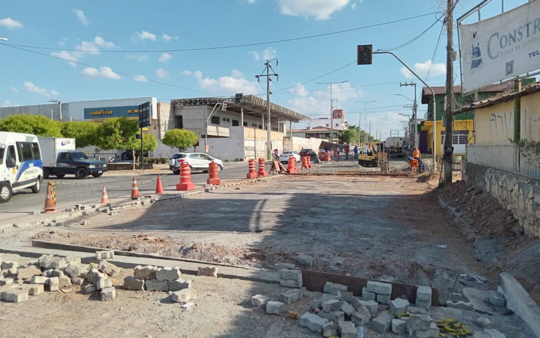 Perimetral recebe última pavimentação quase três anos após início das obras