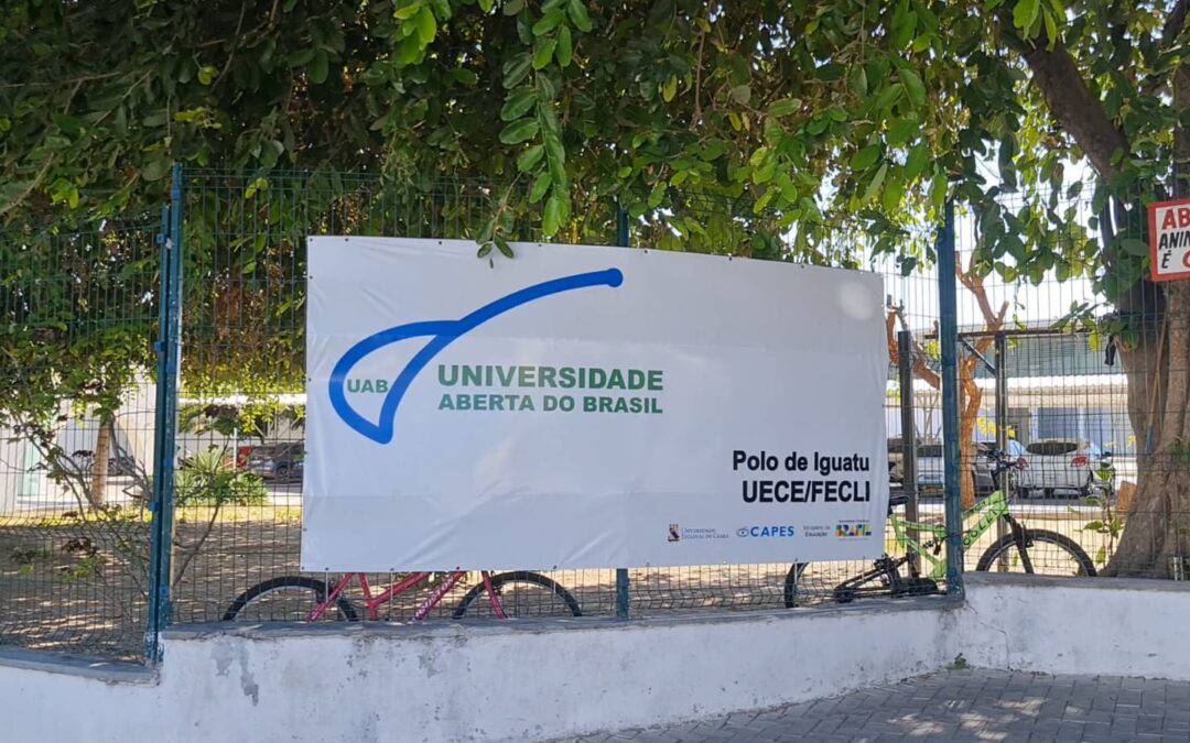 Inscrições abertas para vestibular especial para cursos de Graduação a Distância da UECE/UAB