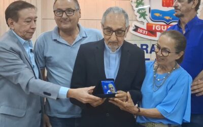 Monsenhor Afonso Queiroga homenageado na Câmara Municipal de Iguatu