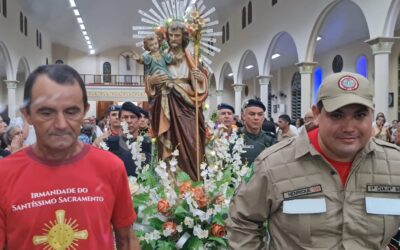 Católicos vivenciam os 25 anos de devoção a São José na Catedral de Iguatu